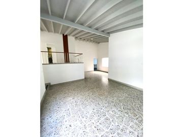 Casa Unifamiliar en Arriendo en Conquistadores, Medellín