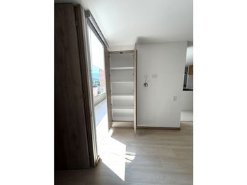 Apartaestudio en Arriendo en Los Colores, Medellín