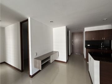 EN ARRIENDO APARTAMENTO EN EL POBLADO SECTOR LOMA DEL INDIO