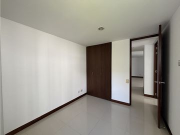 EN ARRIENDO APARTAMENTO EN EL POBLADO SECTOR LOMA DEL INDIO