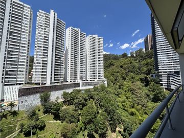 EN ARRIENDO APARTAMENTO EN EL POBLADO SECTOR LOMA DEL INDIO