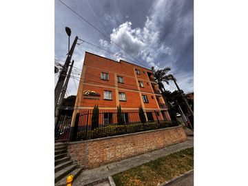 Alquilo apartamento en campovaldez