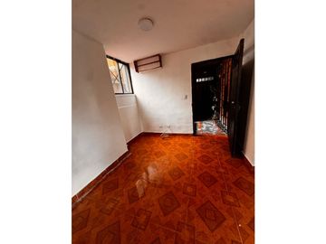 Alquilo apartamento en campovaldez