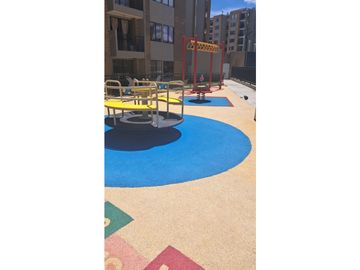 APARTAMENTO EN RENTA BOSQUES DEL ROBLEDAL, RIONEGRO