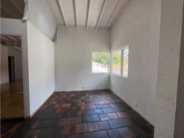 OFICINA EN ARRIENDO EN POBLADO