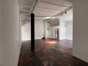 OFICINA EN ARRIENDO EN POBLADO