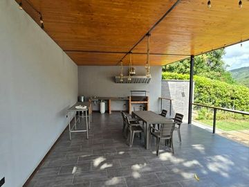 CASA FINCA EN VENTA EN SAN JERONIMO - EL HATO (LV)