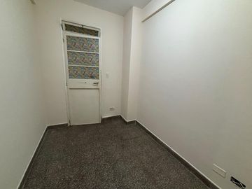 4 Ambientes en Flores en Alberdi al 2200