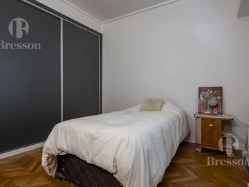 Departamento 3 ambientes a nuevo - Edificio de categoria Juncal 800