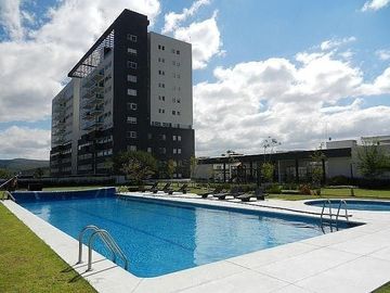 Departamento en Renta en Juriquilla amueblado. Alberca, Gym, Padel