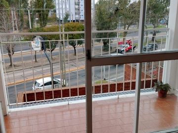 Departamento alquiler wilde centro 2 ambientes apto mascotas balcon