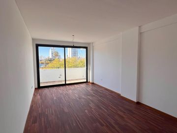 VENTA DEPARTAMENTO 1 DORM CON BALCON - CALLE 3 entre 61 y 62- LA PLATA