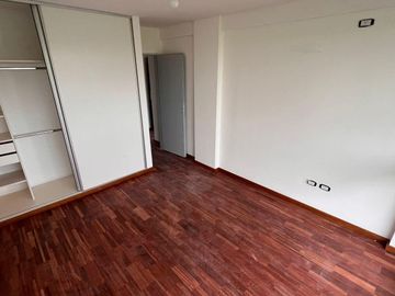 VENTA DEPARTAMENTO 1 DORM CON BALCON - CALLE 3 entre 61 y 62- LA PLATA