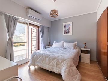 Venta Casa 4 Ambientes con Pileta, Quincho, Terrazas y Garage – Parque Chacabuco