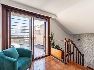 Venta Casa 4 Ambientes con Pileta, Quincho, Terrazas y Garage – Parque Chacabuco