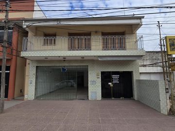 LOCAL COMERCIAL SOBRE AVENIDA BLAS PARERA APTO VARIOS DESTINOS
