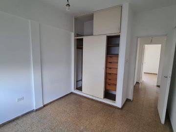 Departamento 2 dorm p/ escalera 2 baños en Cofico