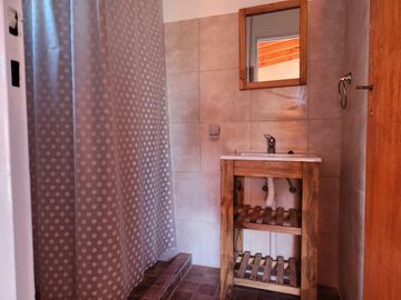 OPORTUNIDAD en Tigre , 3 CABAÑAS  + Domo Rio Sarmiento a 5 min Puerto de Frutos