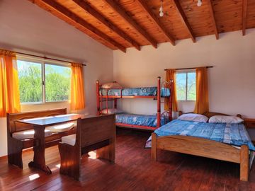 OPORTUNIDAD en Tigre , 3 CABAÑAS  + Domo Rio Sarmiento a 5 min Puerto de Frutos