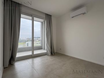 Alquiler Departamento 4 Amb con Vista al Golf  y Cochera en Pilará, La Calesa
