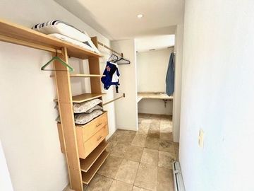 CASA EN VENTA o RENTA en LOMAS DEL SOL, INTERLOMAS CON SEGURIDAD 24 hrs