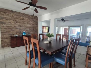 Casa de playa en VENTA  frente al Mar entre Chicxulub y Uaymitún