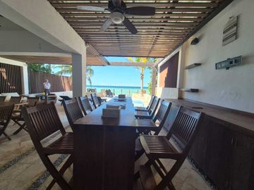Casa de playa en VENTA  frente al Mar entre Chicxulub y Uaymitún