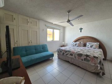 Casa de playa en VENTA  frente al Mar entre Chicxulub y Uaymitún