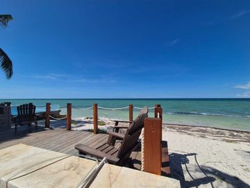 Casa de playa en VENTA  frente al Mar entre Chicxulub y Uaymitún
