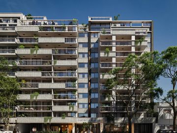 3 ambientes con toilette en Vona Maure II - Chacarita. EN VENTA!