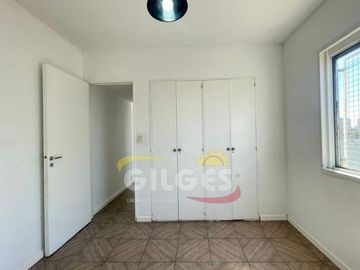 Alquiler de Oficina 2 Ambientes  en Ramos Mejia  Céntrica  Ideal Uso Profesional o Vivienda.