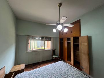 Casa de cuatro ambientes alquiler Wilde galpon