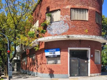 Venta de Local en Esquina sobre Lote Propio