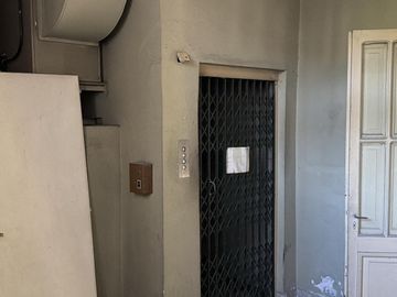 Venta de Local en Esquina sobre Lote Propio