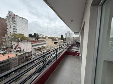 Departamento dos ambientes en alquiler electrico en wilde centro