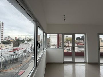 Departamento dos ambientes en alquiler electrico en wilde centro