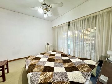 Gran chalet con increíble jardín en Olivos - Vicente López