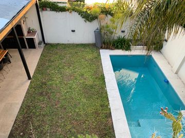 Venta casa en Olivos refaccionada a nuevo