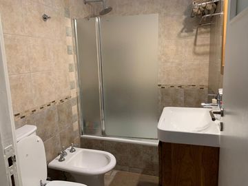 Venta casa en Olivos refaccionada a nuevo