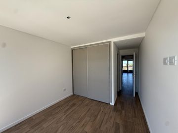 VENTA DOS AMBIENTES A ESTRENAR ZONA SAN JOSE