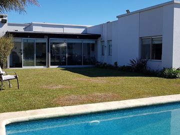 Casa en Fincas de Iraola II