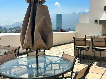 Venta Casa Colinas de San Jerónimo
