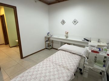 Local sobre San Martin al 700