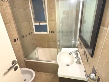 Departamento en  alquiler. Frente a Playa Bristol. Centro. 2 ambientes. Amoblado