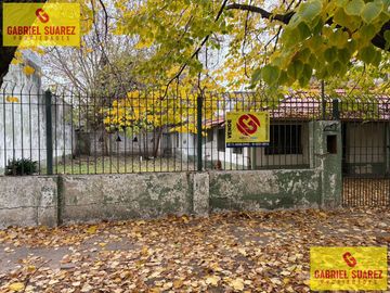 Santa Catalina 216 - Terreno libre -  Casa a  reciclar - Doble Lote - Llavallol