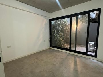 Departamento 2 Ambientes Con Patio en Palermo Hollywood Fitz Roy y Costa Rica