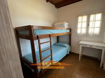 Venta, Casa de 5 ambientes C/ Dep, Zona Centro, Pinamar