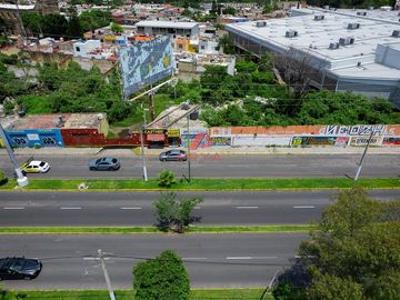 Terreno Comercial en Venta  El Batán Zapopan 2224 m2 con 85m de Frente