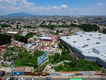 Terreno Comercial en Venta  El Batán Zapopan 2224 m2 con 85m de Frente