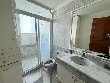 Departamento en venta Lomas Country Club Montecarlo con Terraza